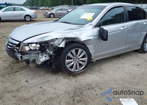 2011 Honda Accord 2.4 Ex-L из США, поврежденный, VIN 1HGCP2F84BA091841